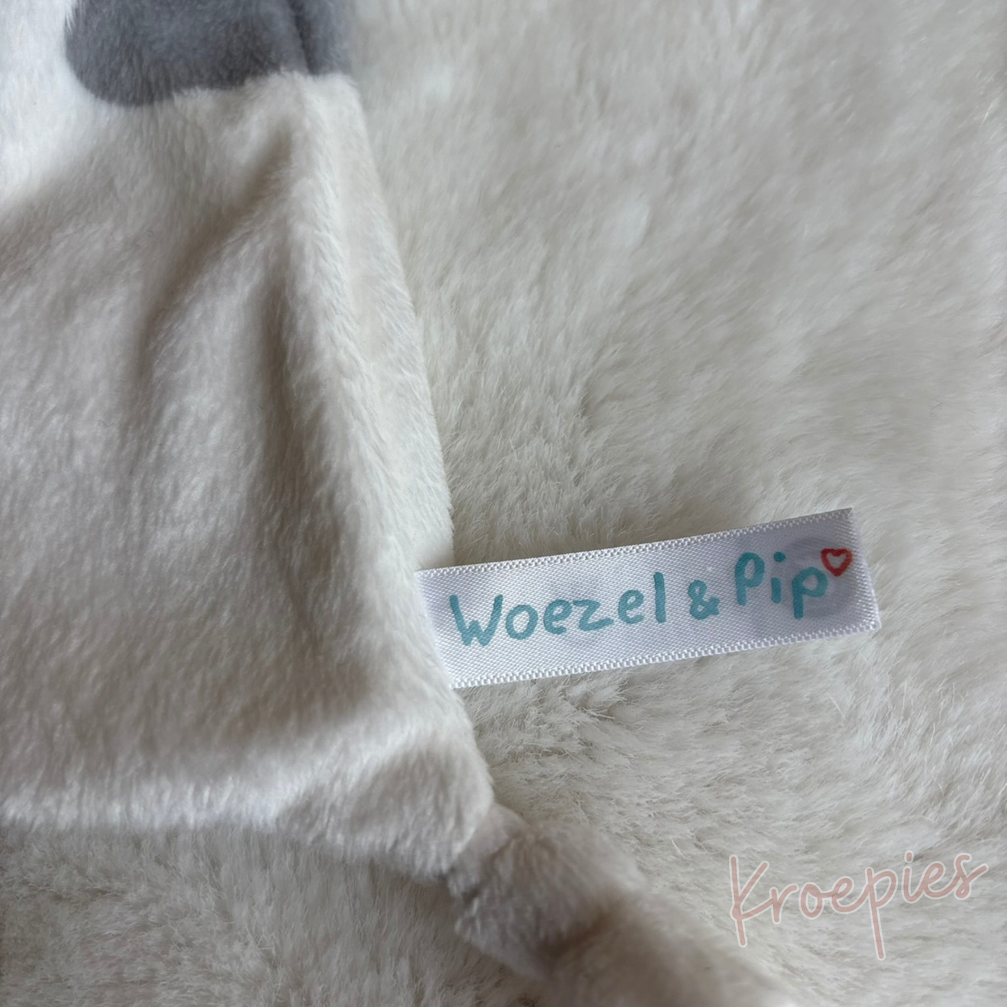 BON TON TOYS knuffeldoekje buurpoes