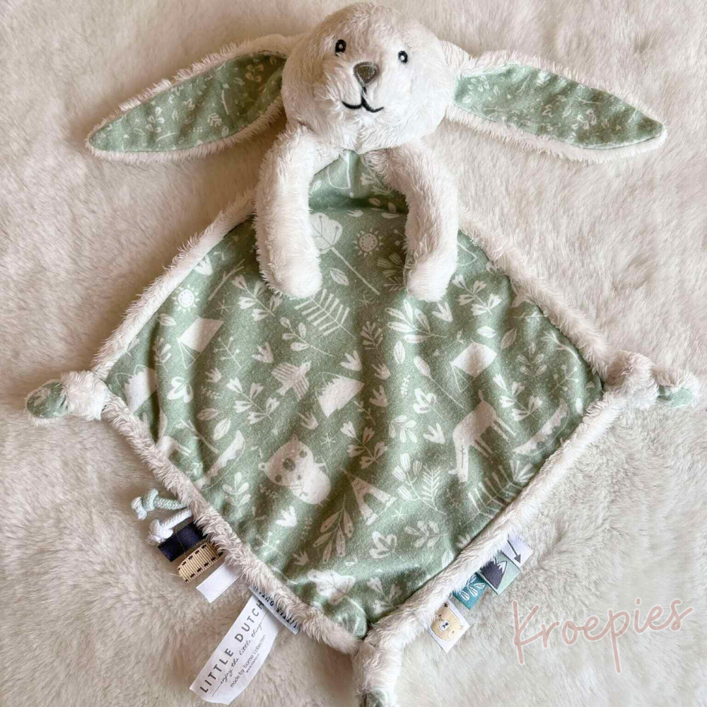 Little Dutch knuffeldoekje konijn groen | Bosdieren patroon