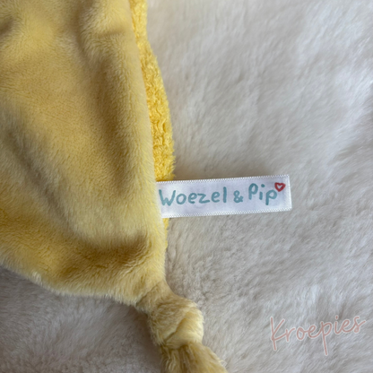 BON TON TOYS knuffeldoekje pip geel