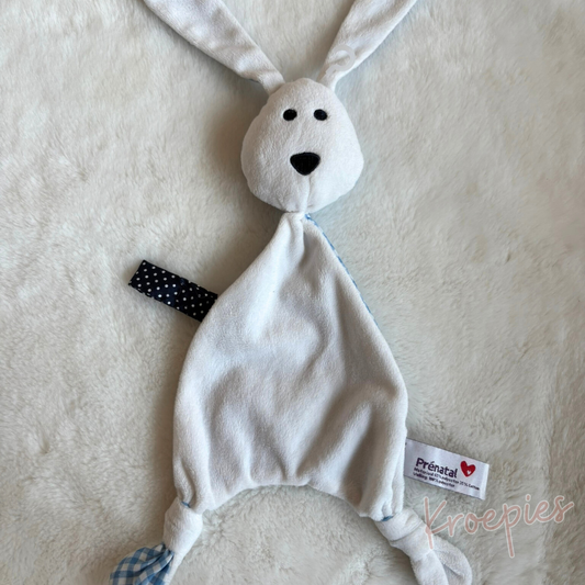 Prenatal knuffeldoekje konijn in wit